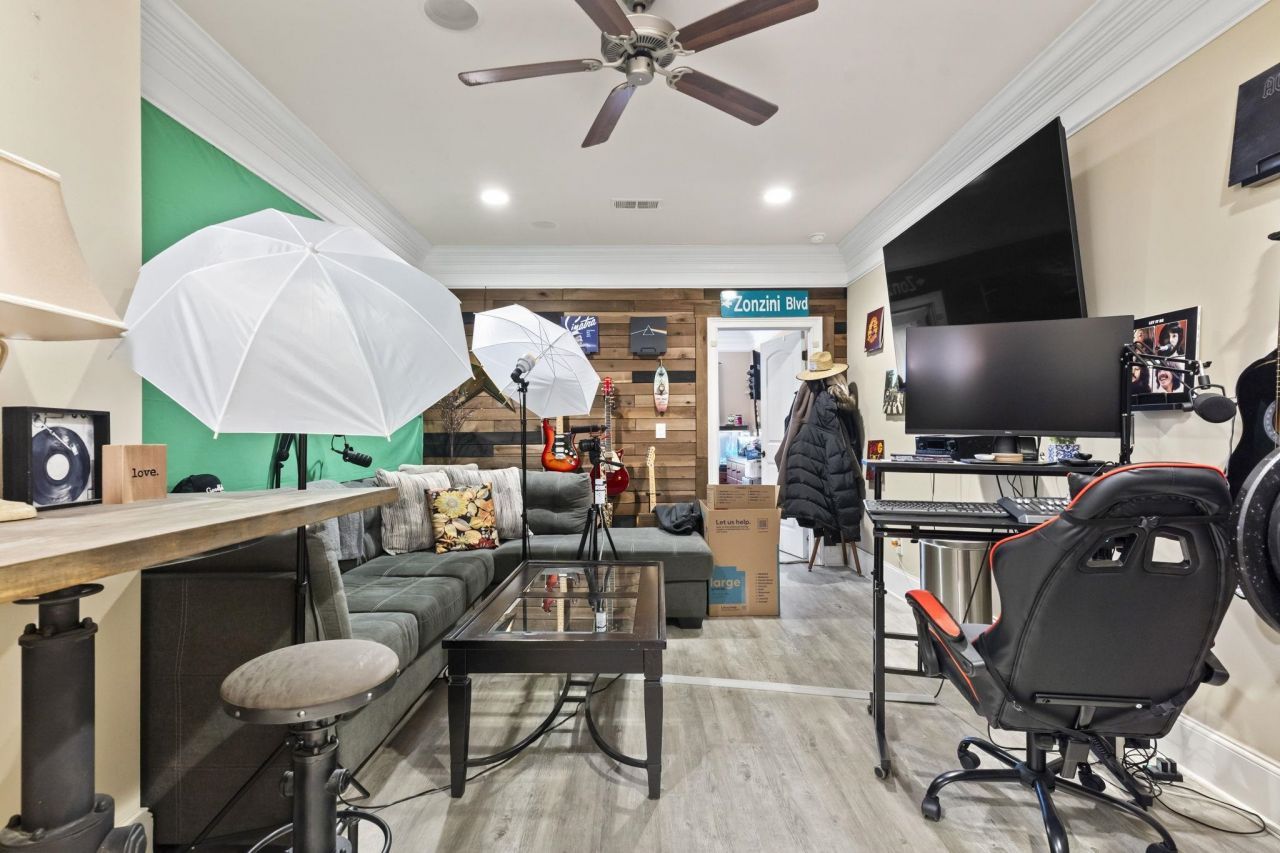 9474 Carrington Dr. Photo 26