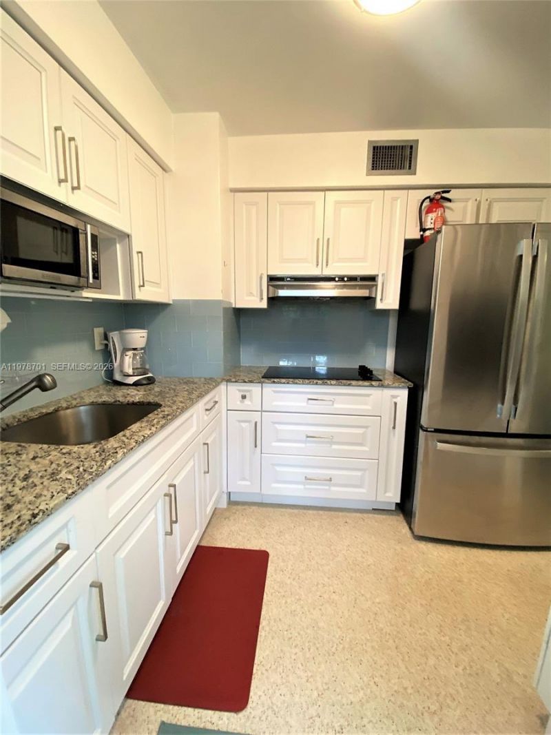 4512 Seagrape Dr, Lauderdale by the Sea, FL 33308 Photo