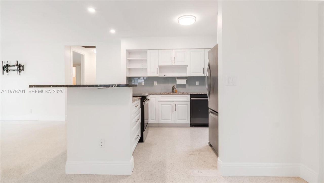 4512 Seagrape Dr, Lauderdale by the Sea, FL 33308 Photo