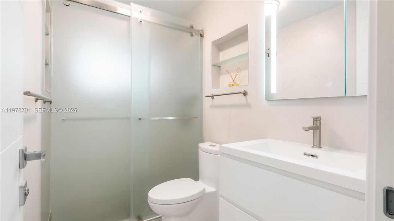 4512 Seagrape Dr, Lauderdale by the Sea, FL 33308 Photo