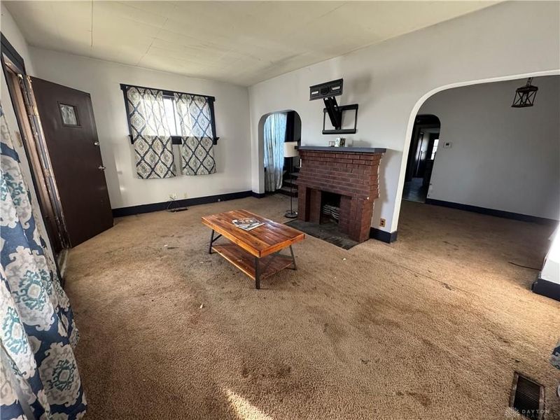 344 E Market Street, Urbana, OH 43078 Photo 5