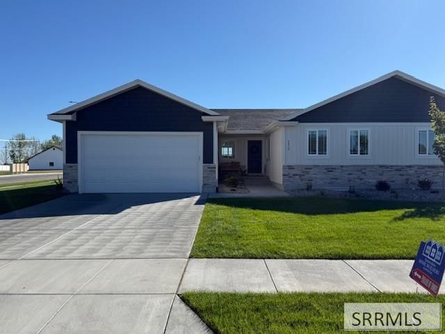 6410 Ender Ln, Idaho Falls, ID 83401 Main Photo