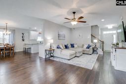 76 Driftwood Avenue photo 4