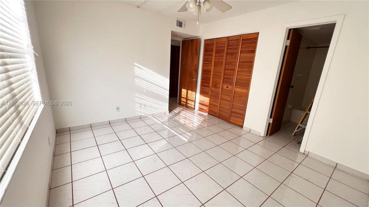 809 Twin Lakes Dr, Unit 32-A, Coral Springs, FL 33071 Photo