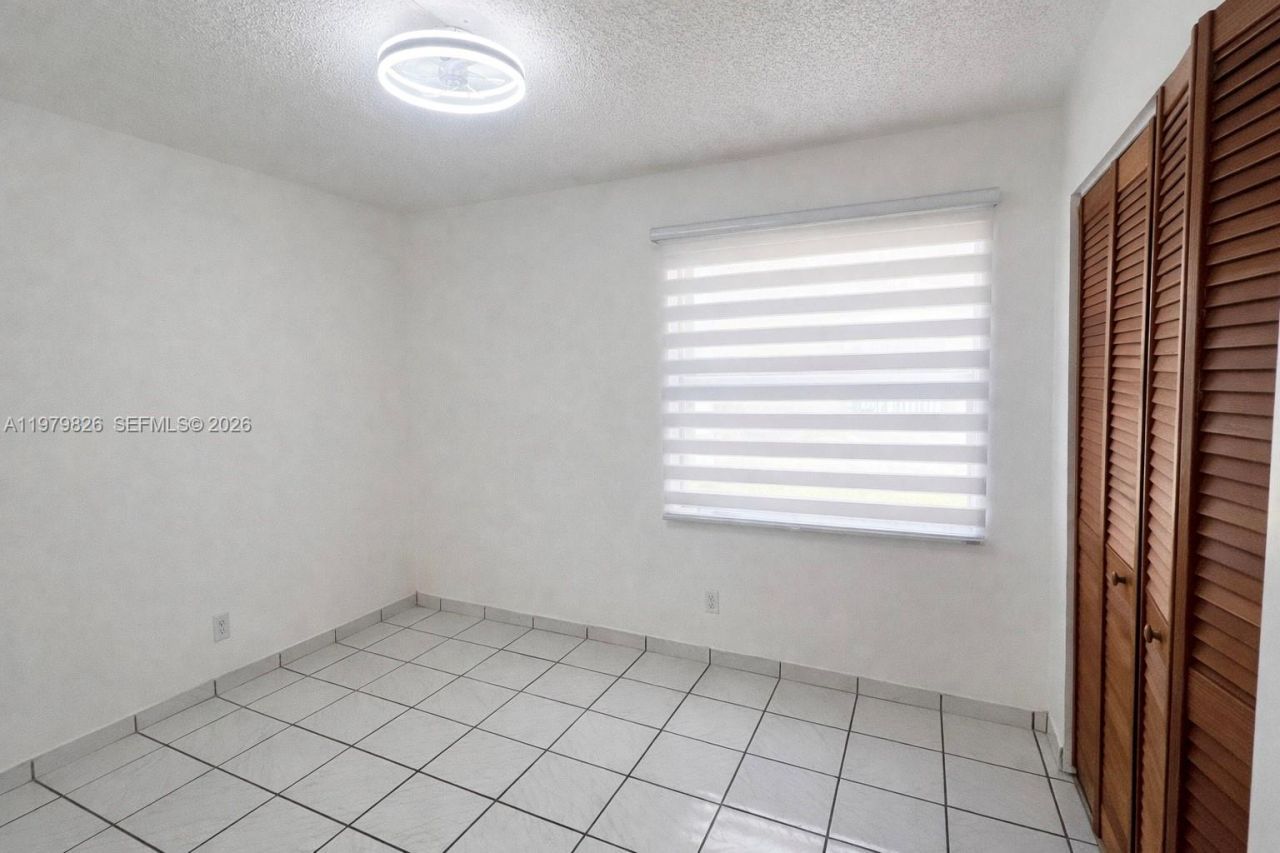 809 Twin Lakes Dr, Unit 32-A, Coral Springs, FL 33071 Photo