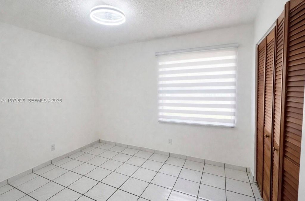 809 Twin Lakes Dr, Unit 32-A, Coral Springs, FL 33071 Photo