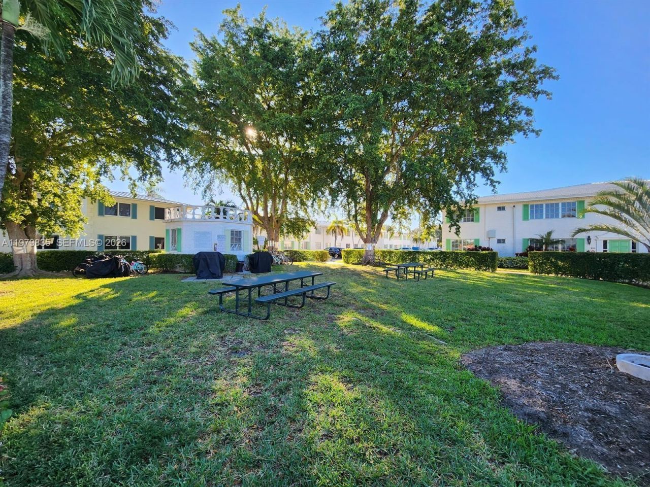 1851 NE 62nd St, Unit 610, Fort Lauderdale, FL 33308 Photo