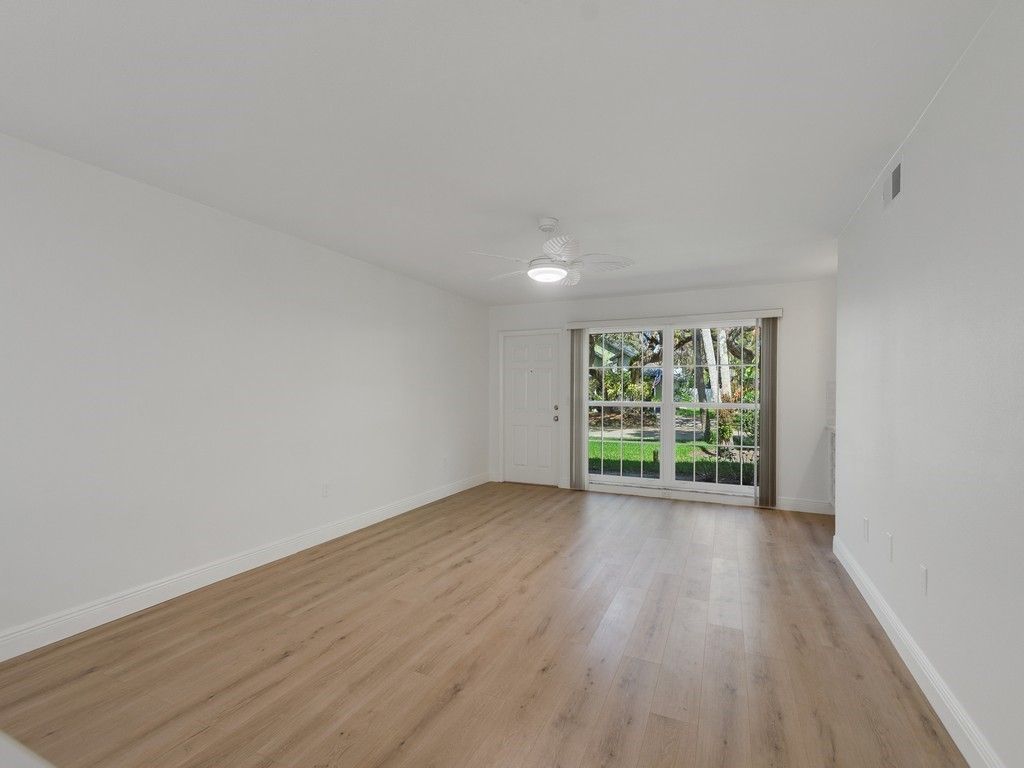 900 Jasmine Lane , Unit 101B, Vero Beach, FL 32963 Photo