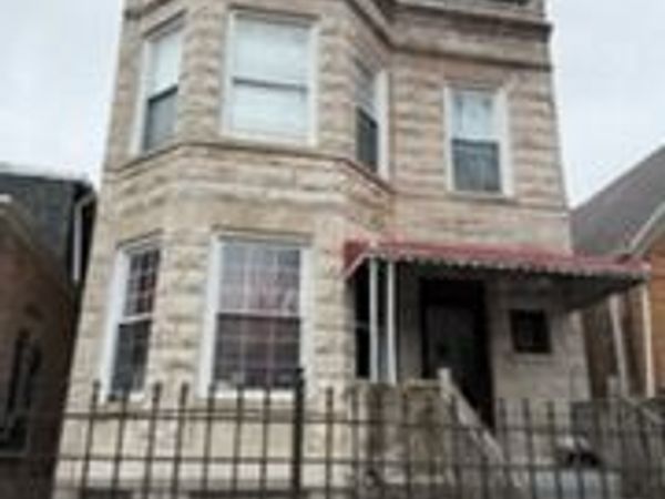 742 N Trumbull Avenue, Chicago, IL 60624