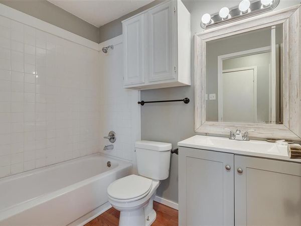 3959 N Garland Avenue, Unit 4, Garland, TX 75040