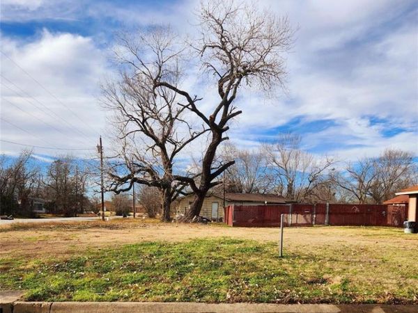101 Chappell Street, Terrell, TX 75160