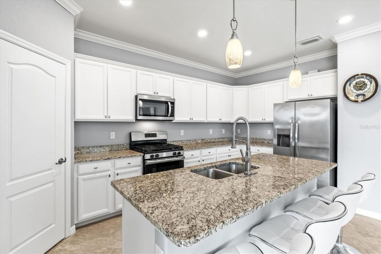 17030 Blue Ridge Place , Bradenton, FL 34211 Photo