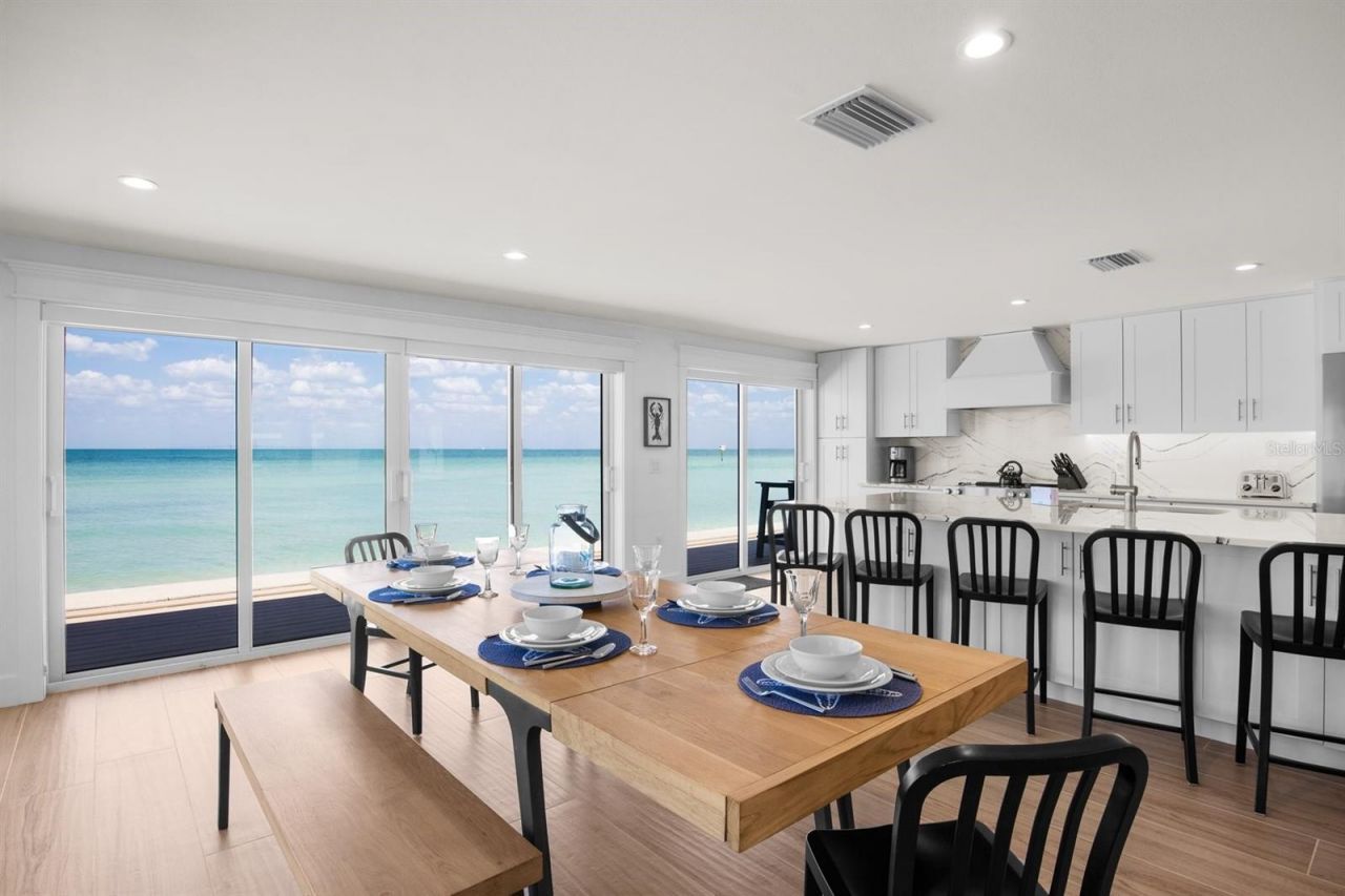 306 S Bay Boulevard, Anna Maria, FL 34216 Photo
