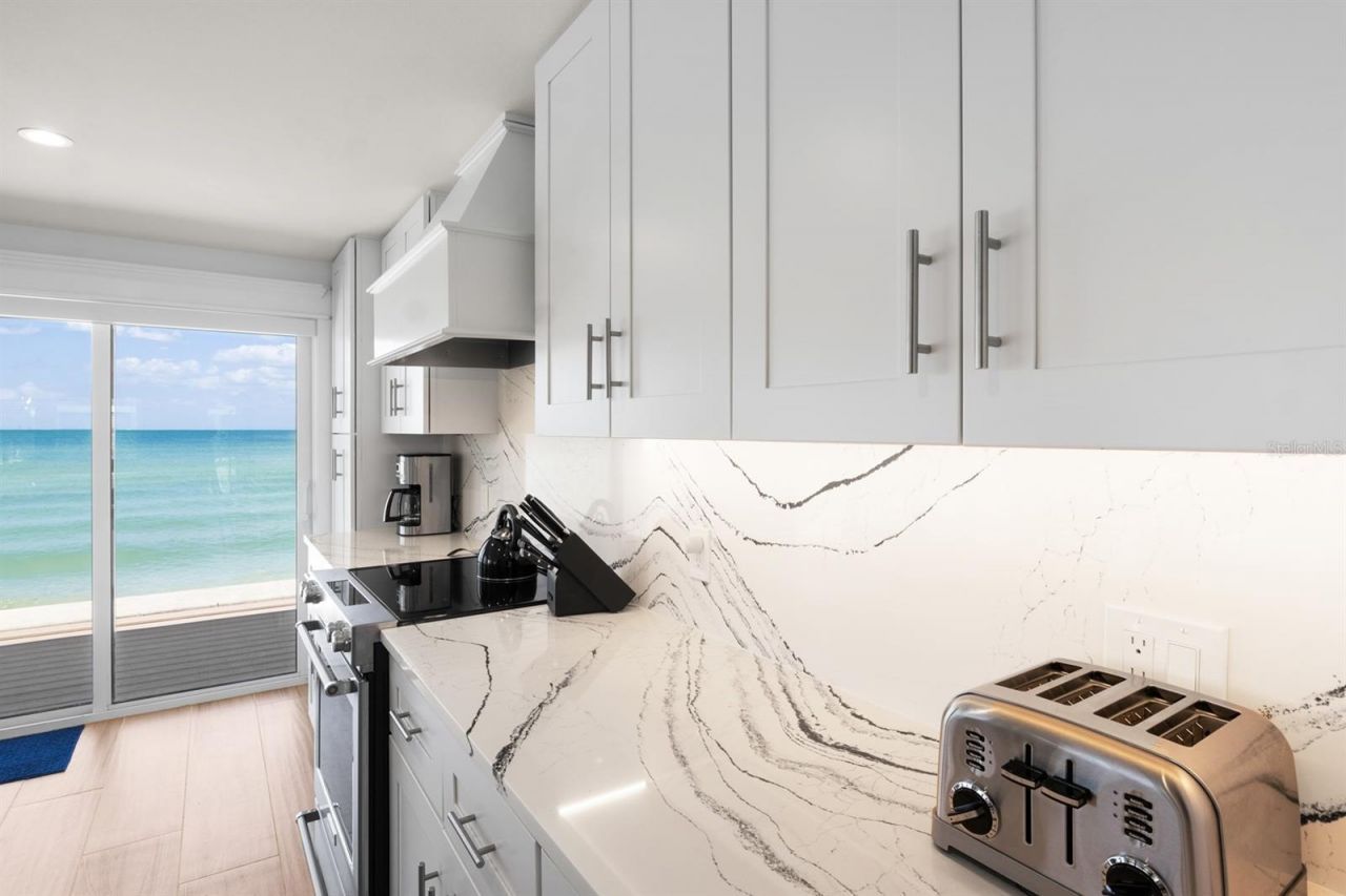 306 S Bay Boulevard, Anna Maria, FL 34216 Photo