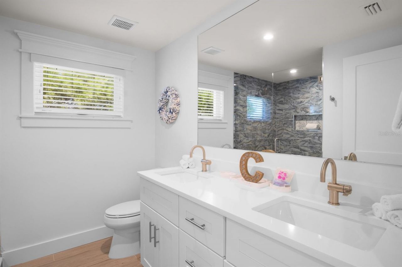 306 S Bay Boulevard , Anna Maria, FL 34216 Photo