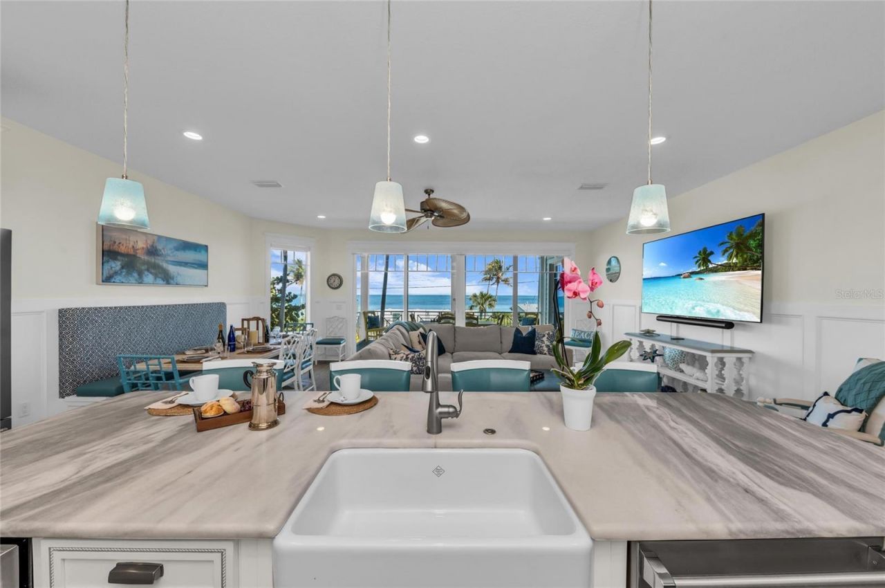 303 S Bay Boulevard , Anna Maria, FL 34216 Photo