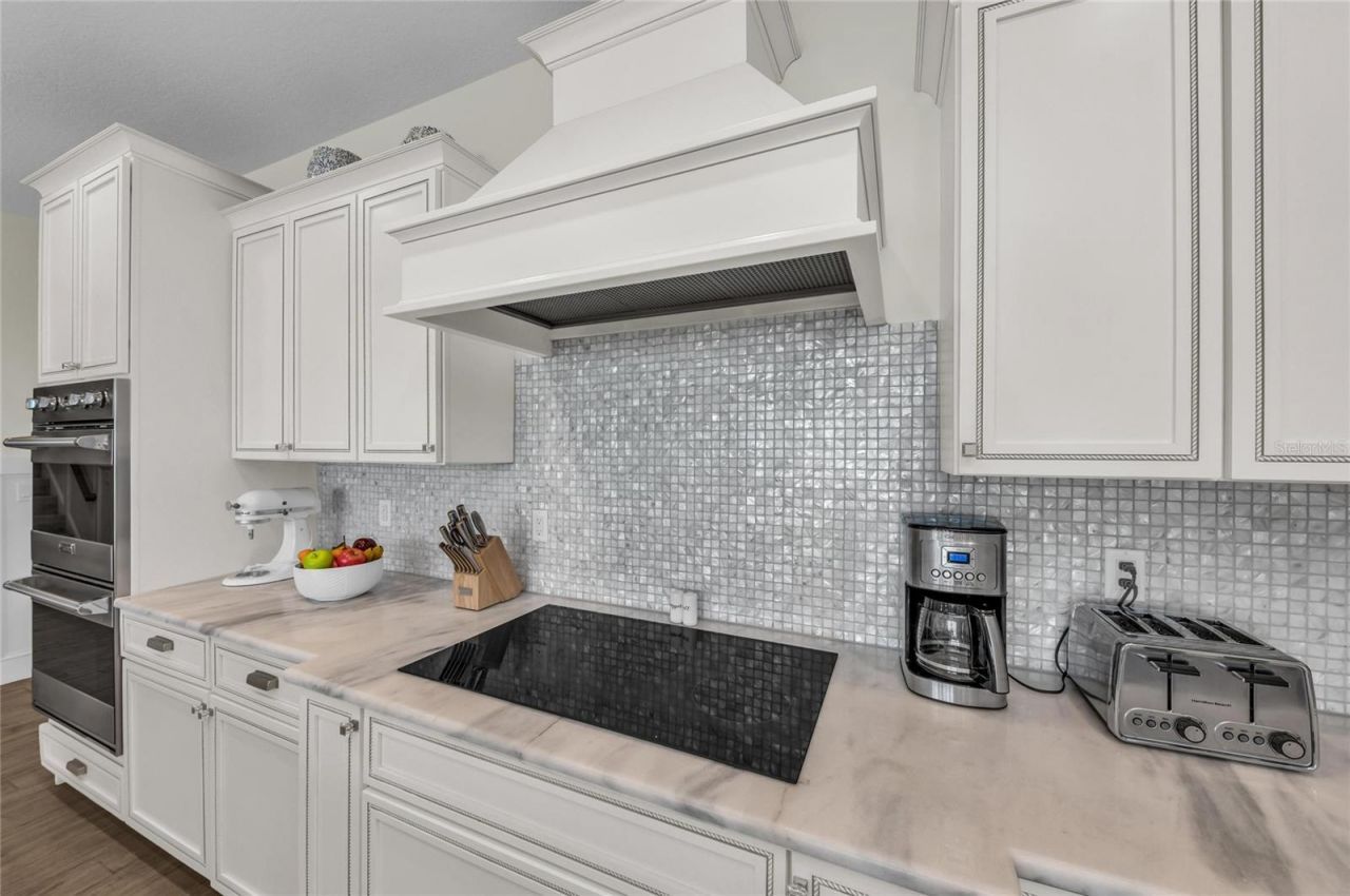 303 S Bay Boulevard , Anna Maria, FL 34216 Photo