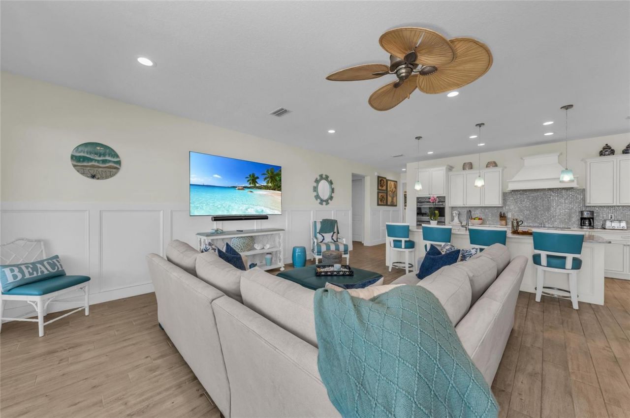 303 S Bay Boulevard , Anna Maria, FL 34216 Photo