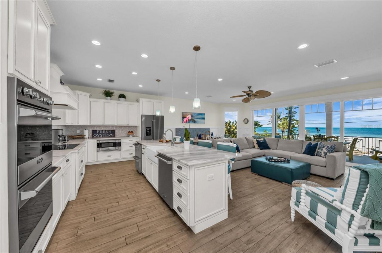 303 S Bay Boulevard , Anna Maria, FL 34216 Photo