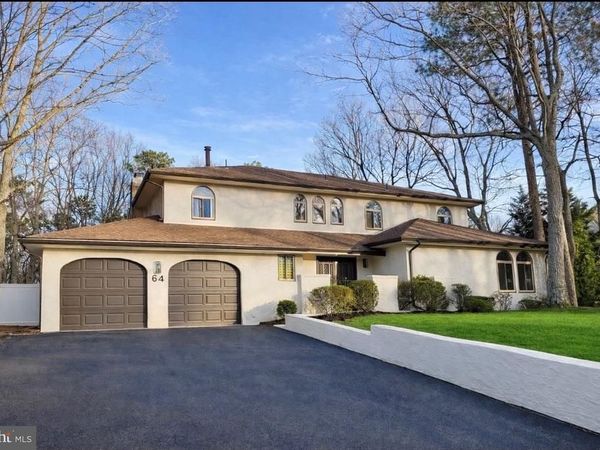 64 CHIPPENHAM DRIVE, VOORHEES, NJ 08043