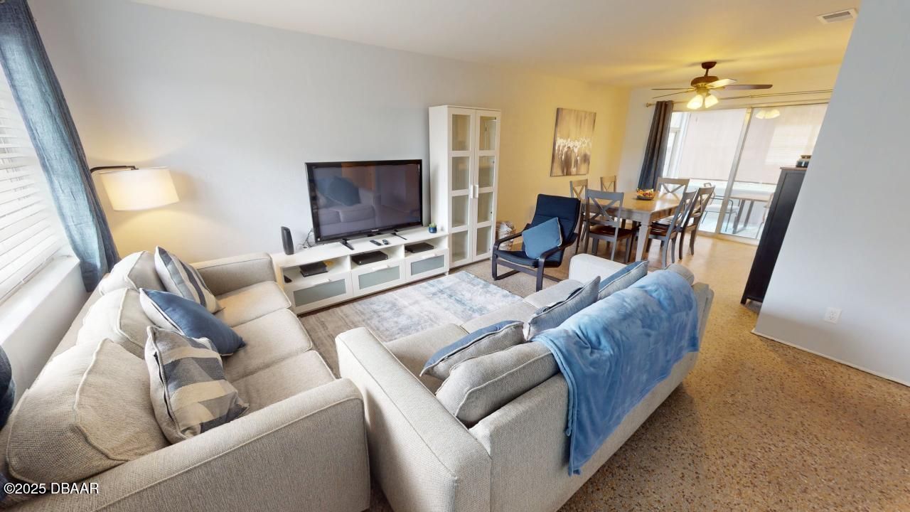 328 Slayton Avenue, Unit u, South Daytona, FL 32119 Photo