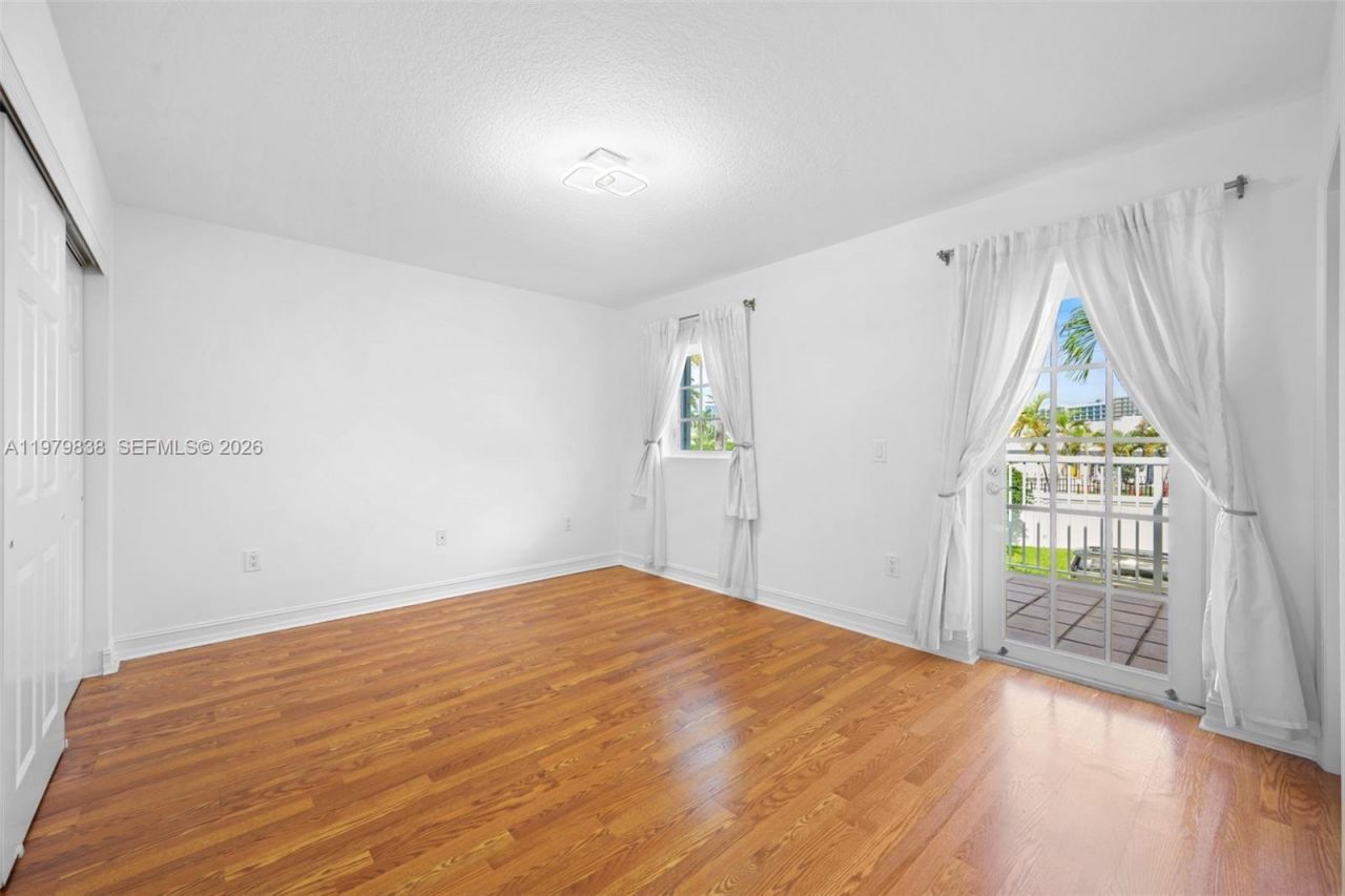 21009 NE 31st Ave, Aventura, FL 33180 Photo