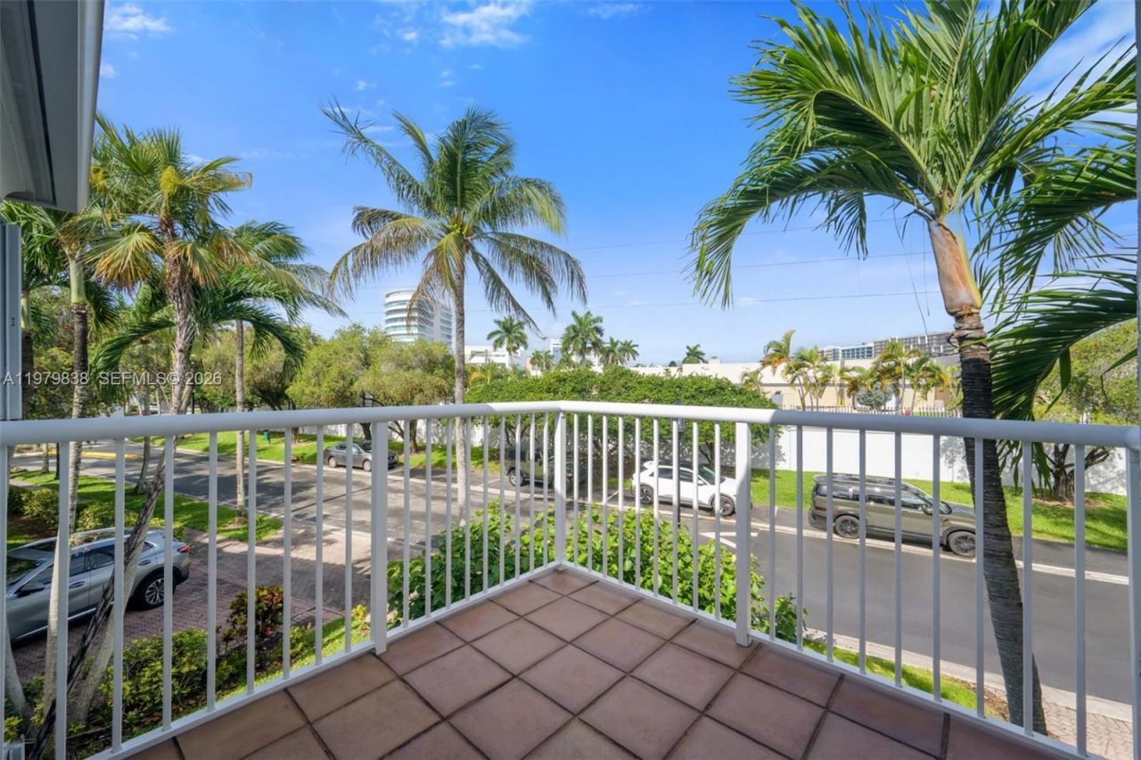 21009 NE 31st Ave, Aventura, FL 33180 Photo