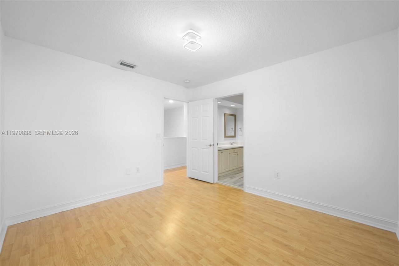 21009 NE 31st Ave, Aventura, FL 33180 Photo