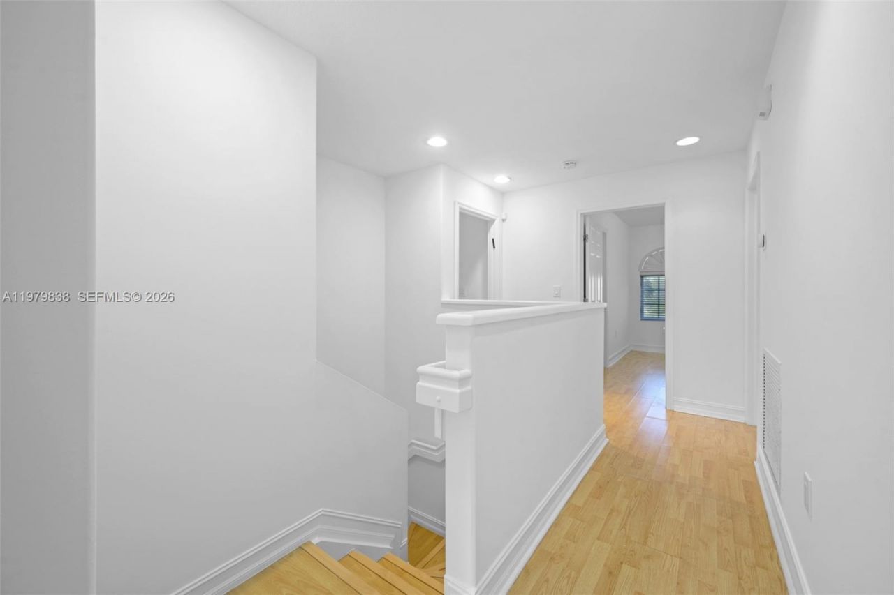 21009 NE 31st Ave, Aventura, FL 33180 Photo