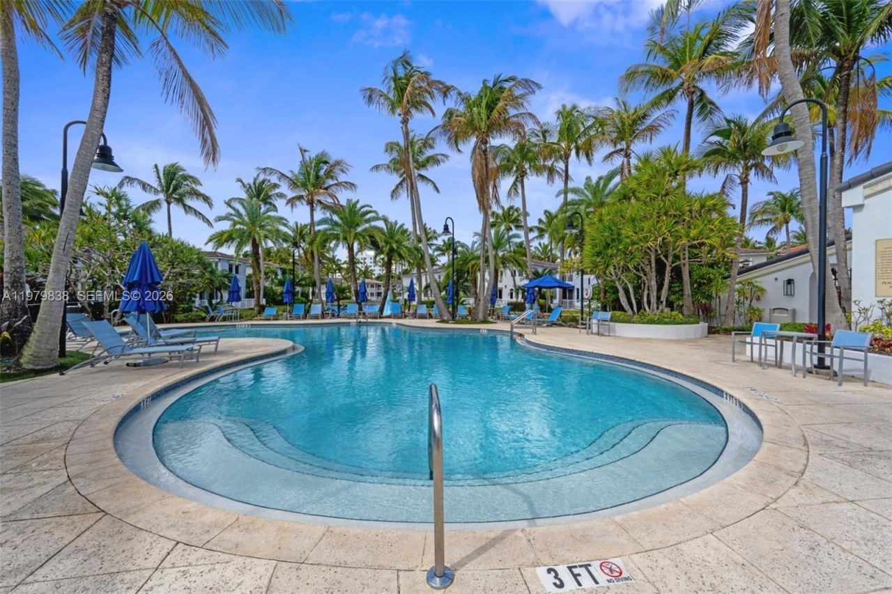 21009 NE 31st Ave, Aventura, FL 33180 Photo