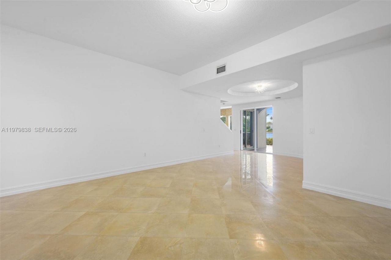 21009 NE 31st Ave, Aventura, FL 33180 Photo