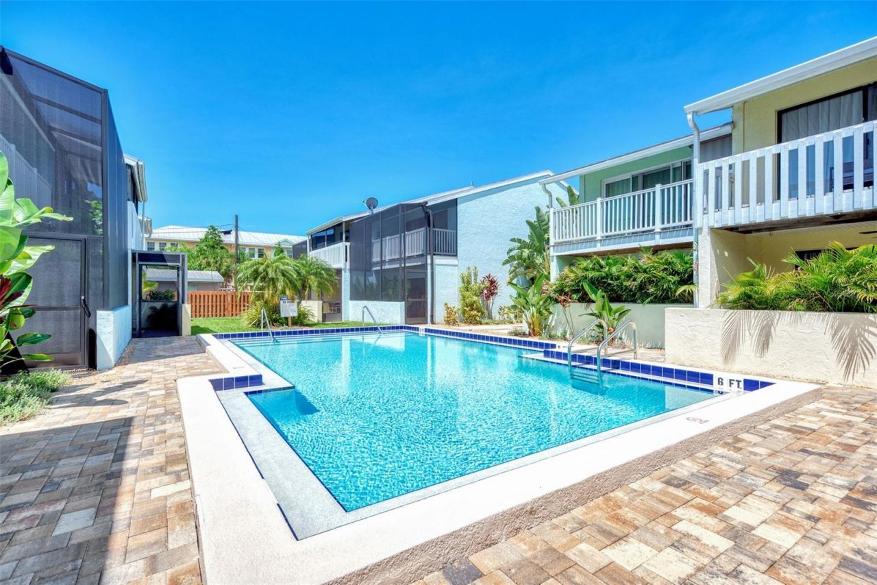 1752 Stickney Point Road , Unit 102, Sarasota, FL 34231 Photo