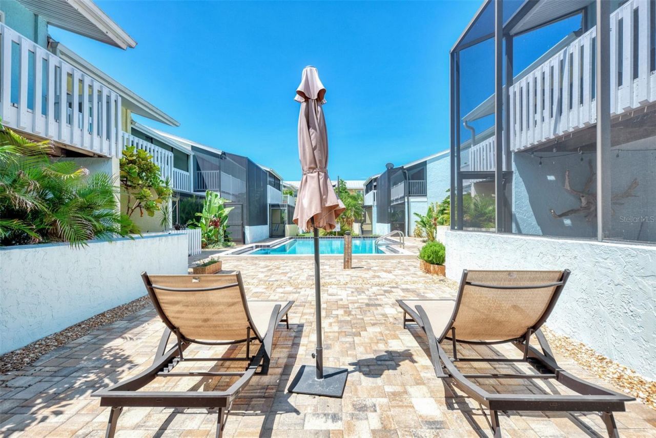 1752 Stickney Point Road , Unit 102, Sarasota, FL 34231 Photo