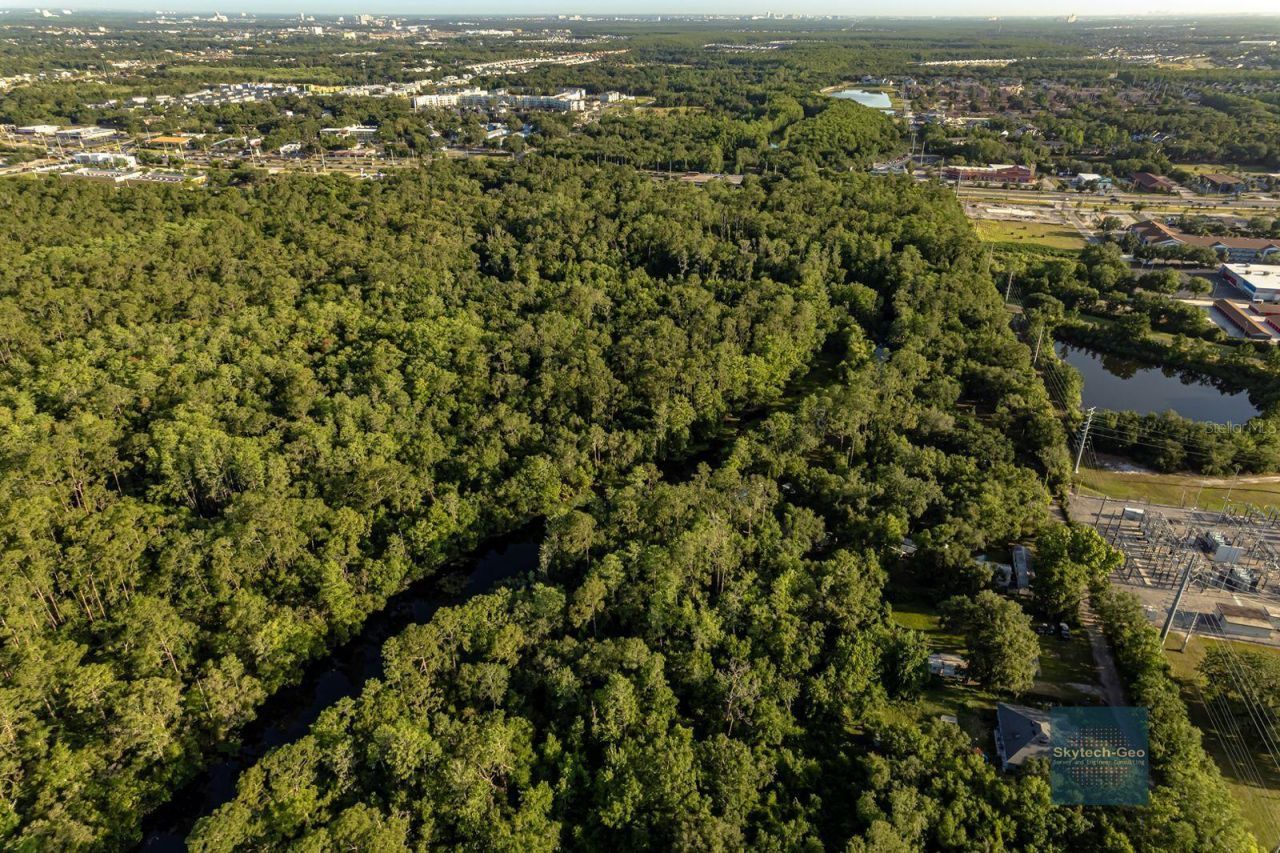 4200 W Vine Street , Kissimmee, FL 34741 Photo