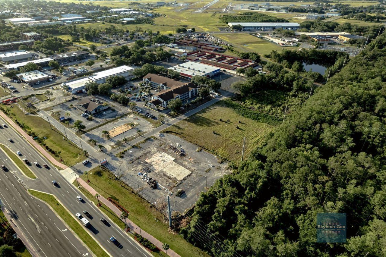 4200 W Vine Street , Kissimmee, FL 34741 Photo