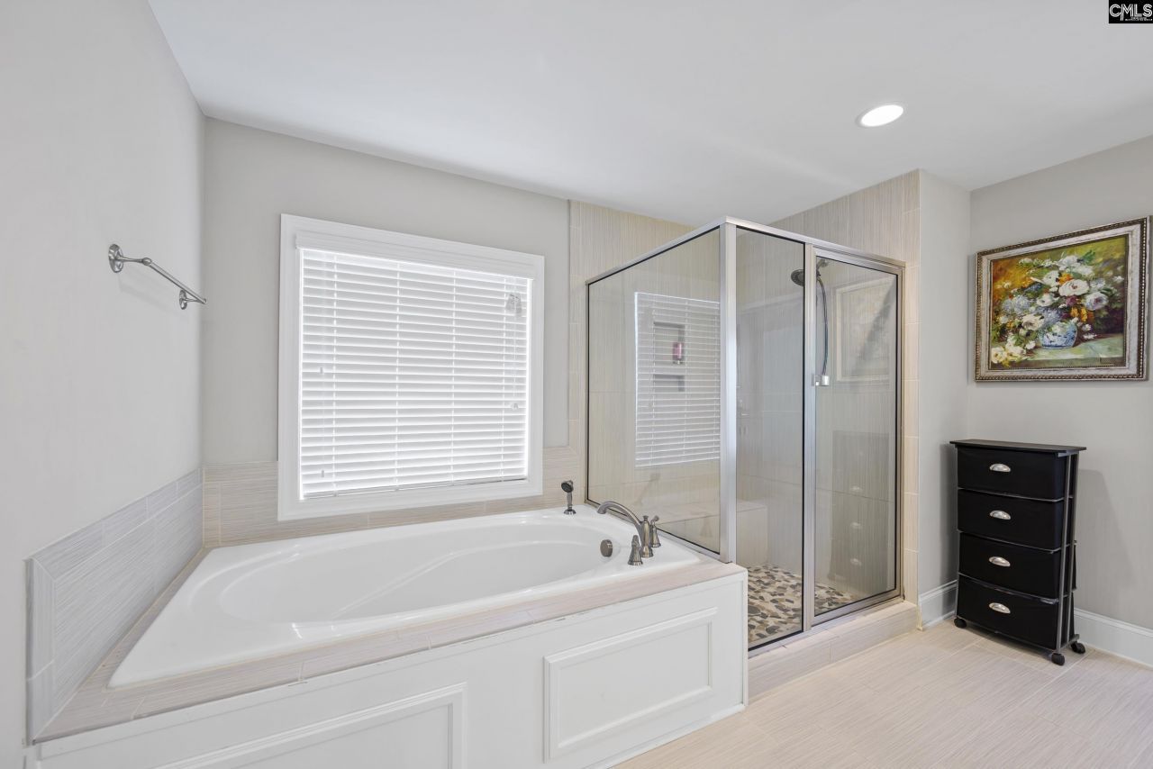 577 New Cutt Lane Photo 17