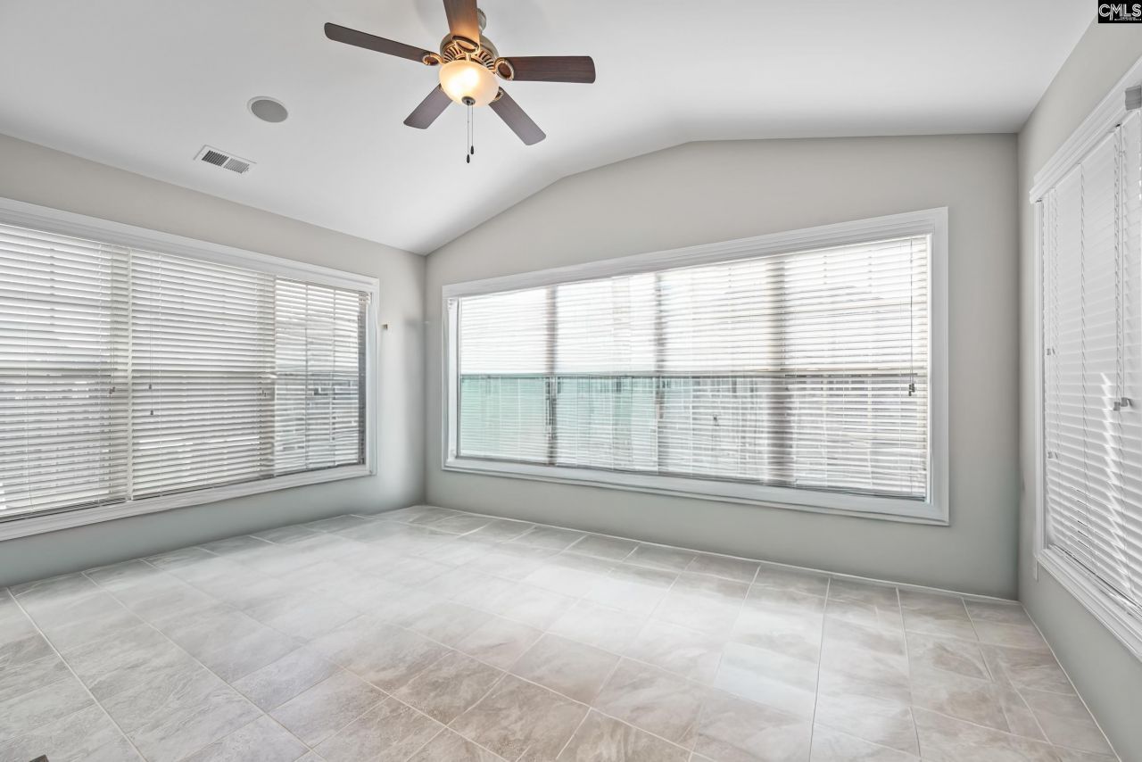 577 New Cutt Lane Photo 28