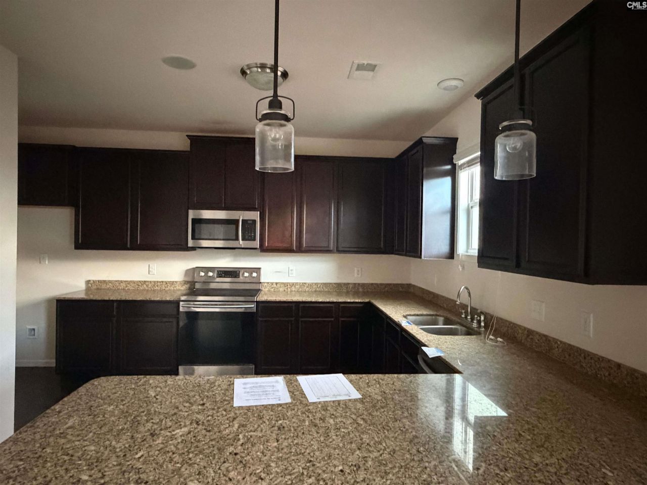 1128 Grey Pine Drive Photo 6