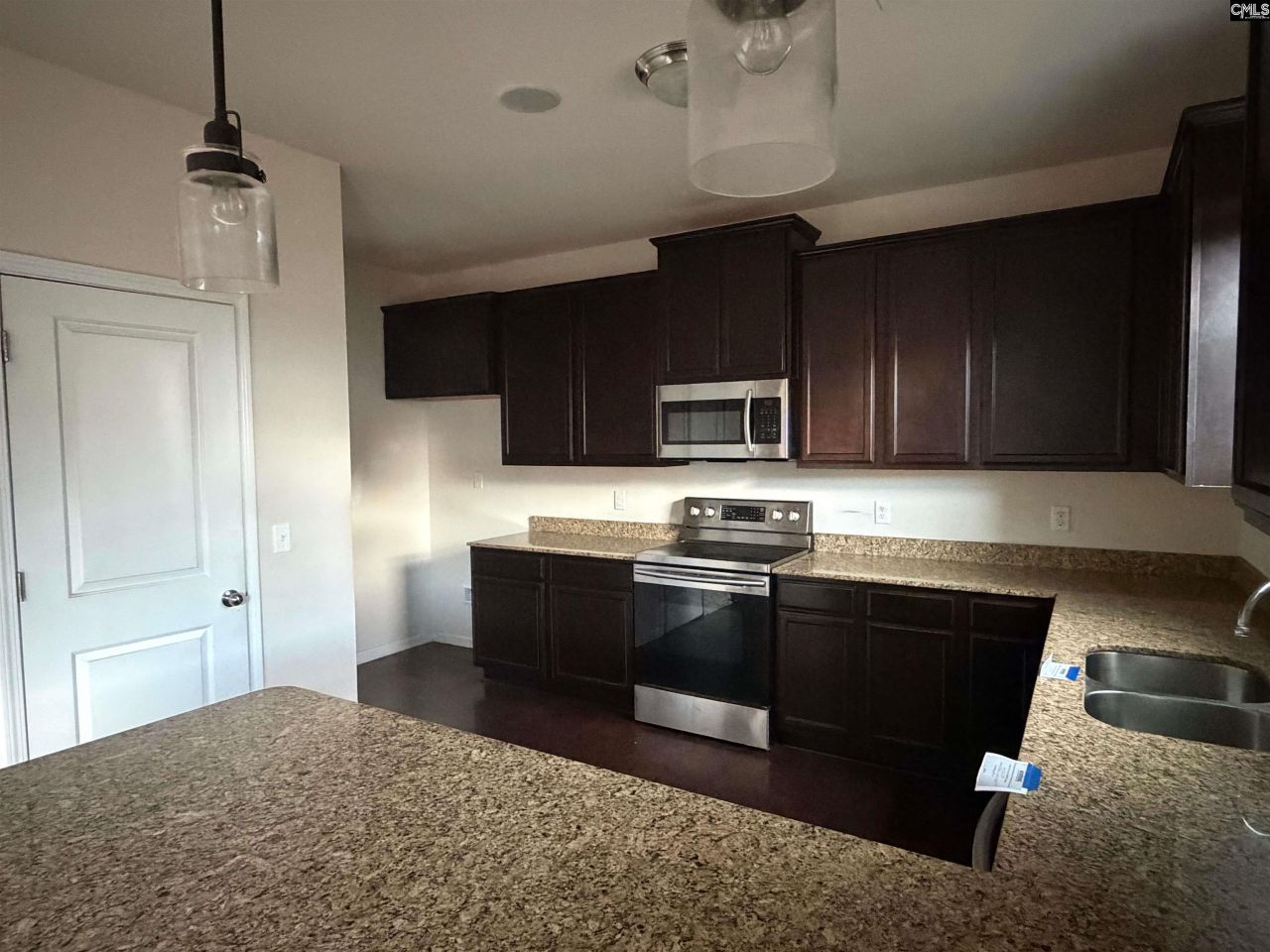 1128 Grey Pine Drive Photo 7