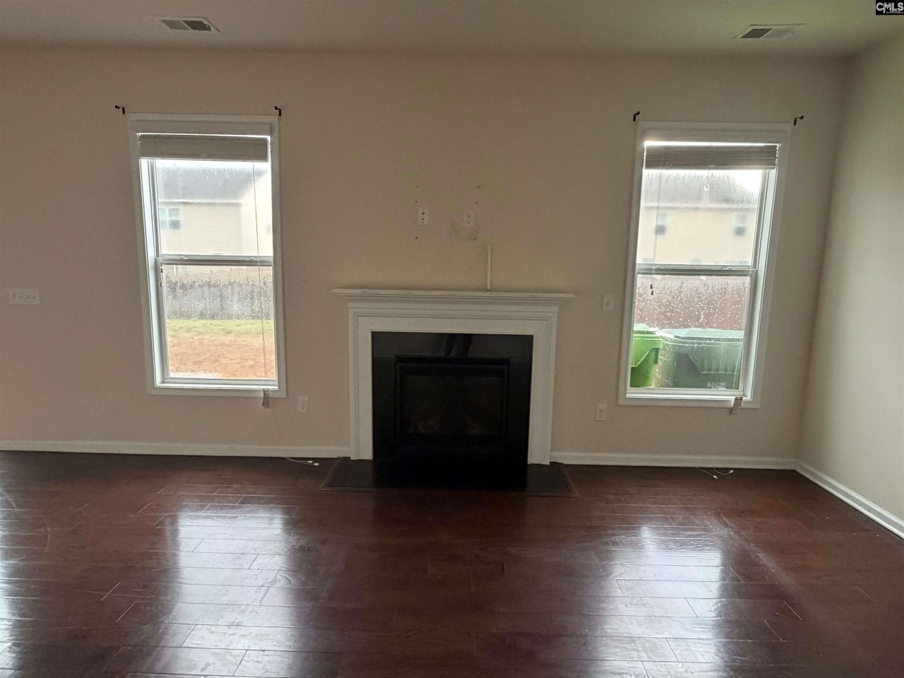 1128 Grey Pine Drive Photo 9