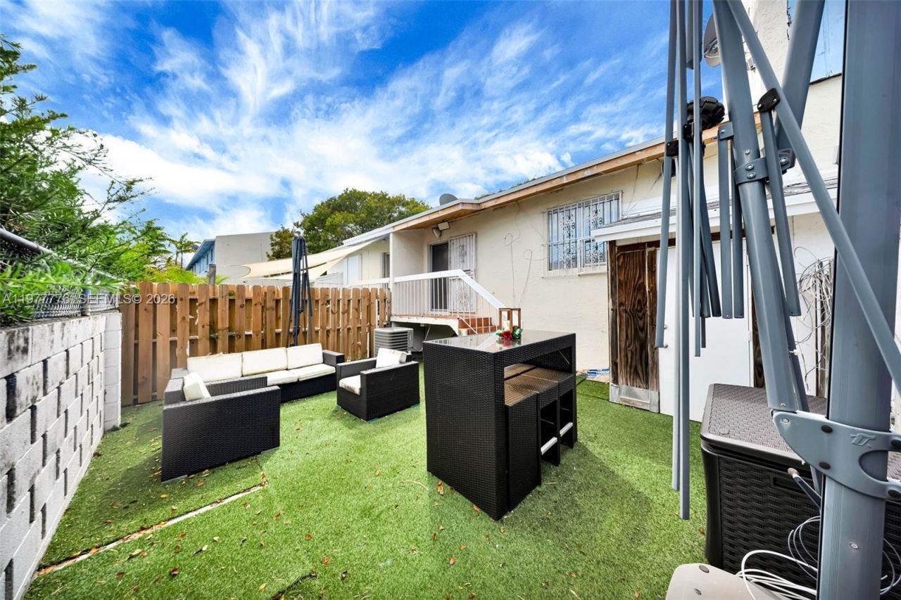 22105 SW 103rd Ave , Cutler Bay, FL 33190 Photo