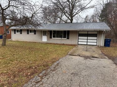 6644 Dorwood Road, Bridgeport Twp, MI 48601
