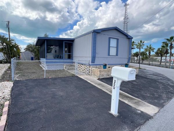 6580 SEMINOLE BOULEVARD , Unit 300, SEMINOLE, FL 33772