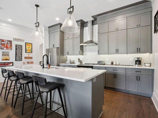 1104 Greenwood Ave , Nashville, TN 37206