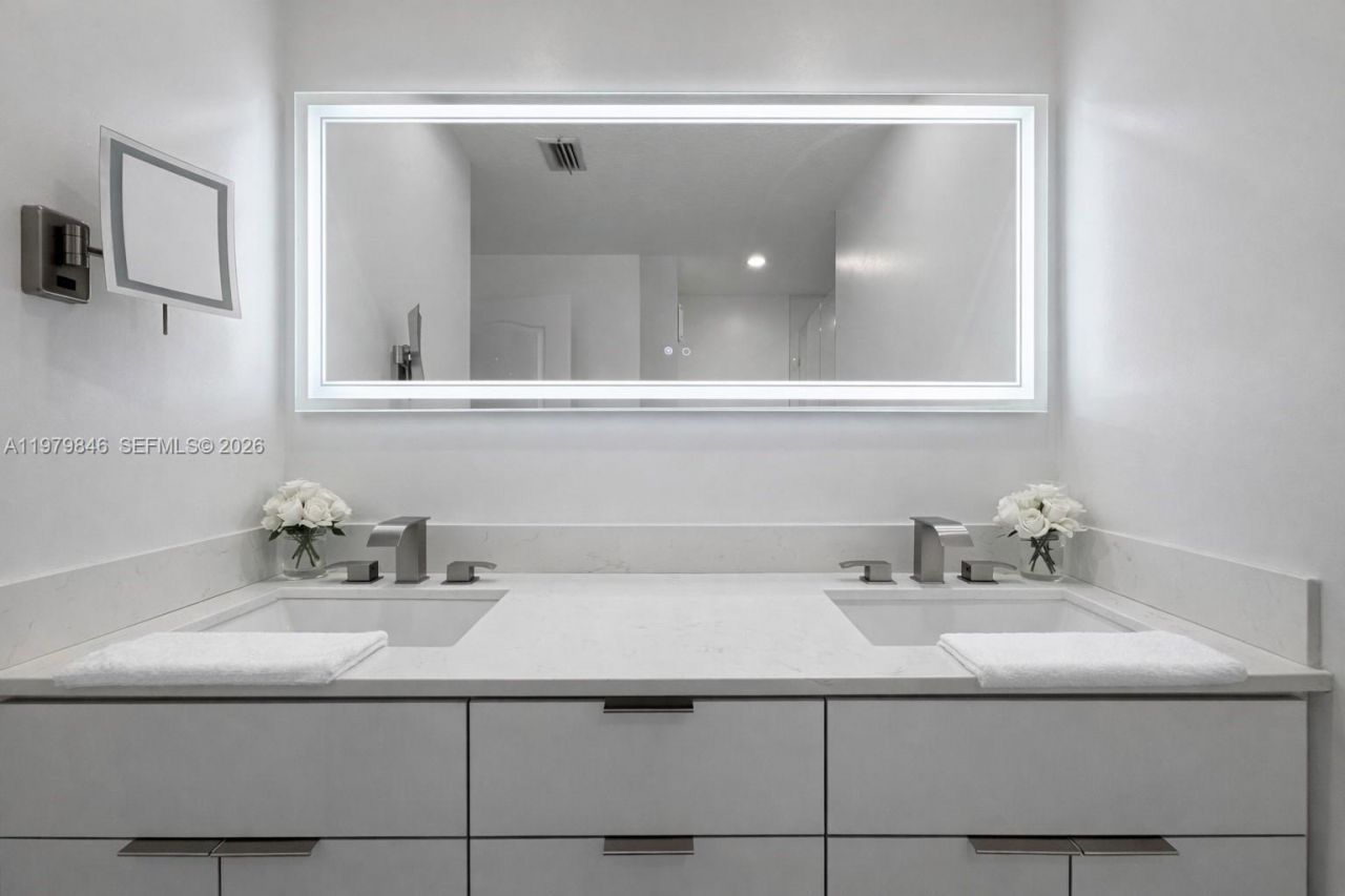 4760 SW 163rd Pl , Miami, FL 33185 Photo