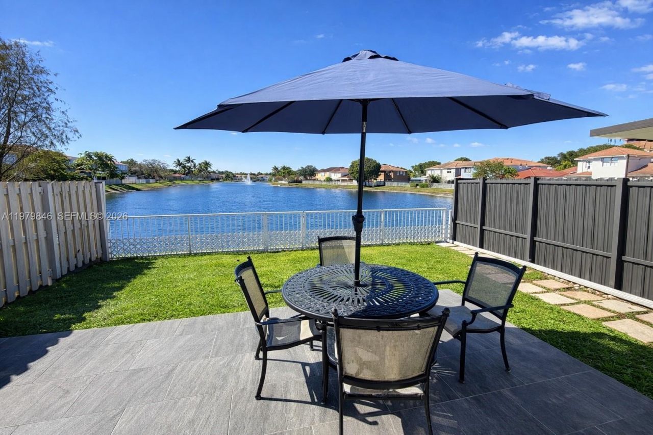 4760 SW 163rd Pl , Miami, FL 33185 Photo