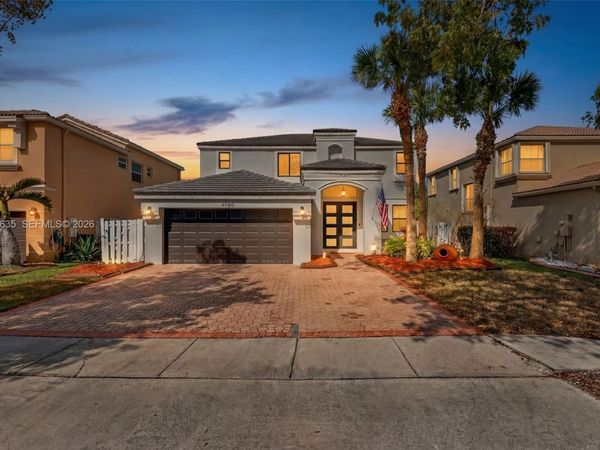 5080 SW 163rd Ave , Miramar, FL 33027