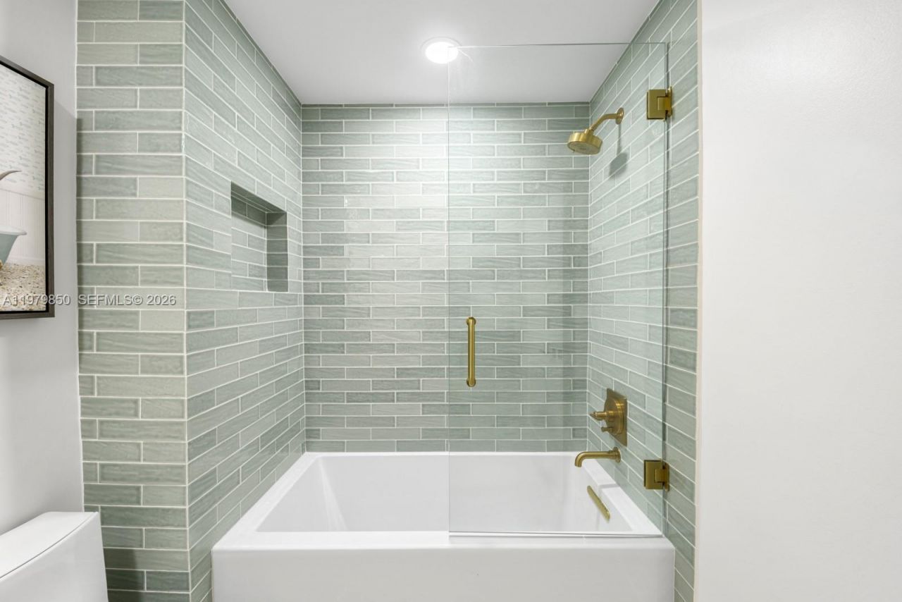 Please Call For Address, Unit 207N, Fort Lauderdale, FL 33308 Photo