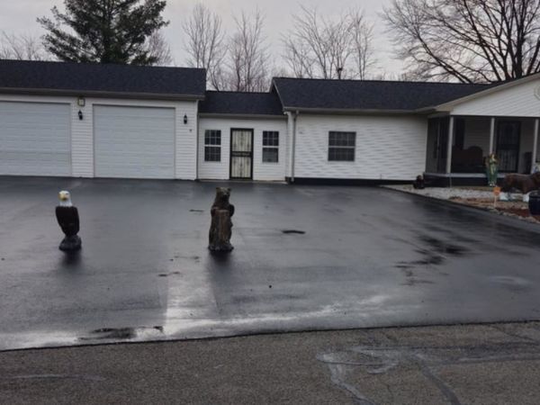 602 W William Street , Sesser, IL 62884