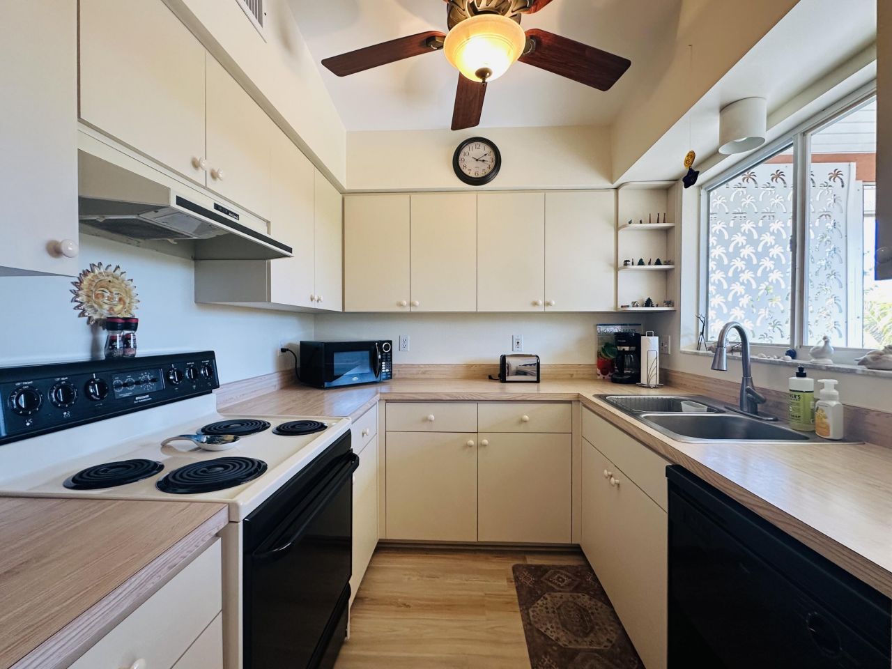 28452 Yucatan Lane, Little Torch Key, FL 33042 Photo